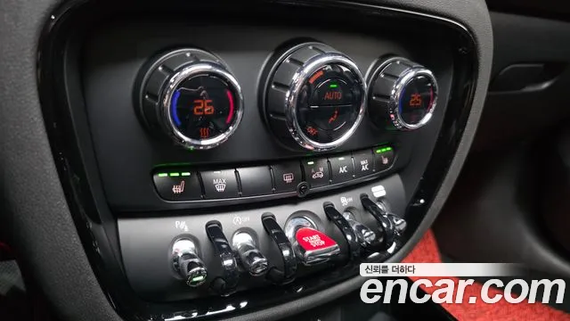 Mini Clubman — Фото автомобиля 16