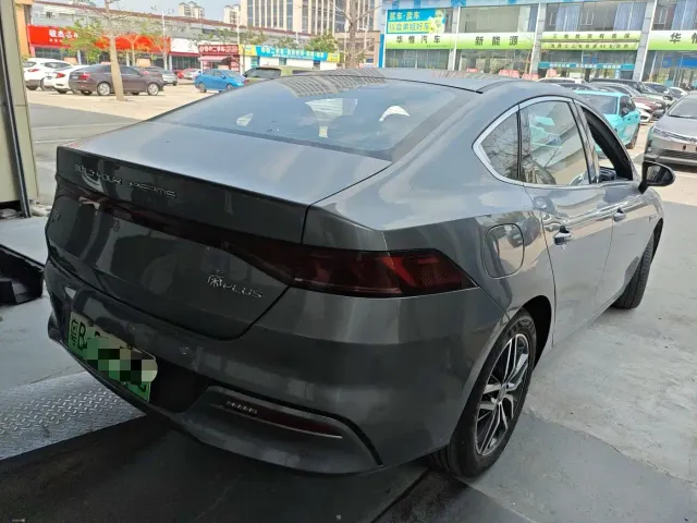 BYD Qin PLUS — Фото автомобиля 7