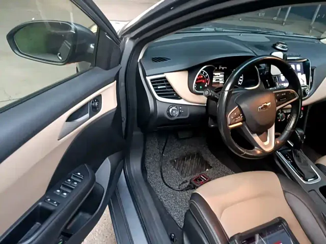 Chevrolet Monza — Фото автомобиля 15