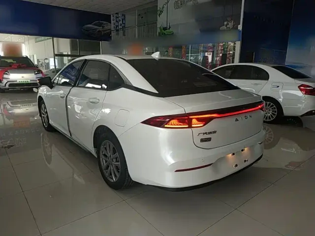 GAC Aion S — Фото автомобиля 4