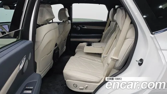 Genesis GV80 — Фото автомобиля 16