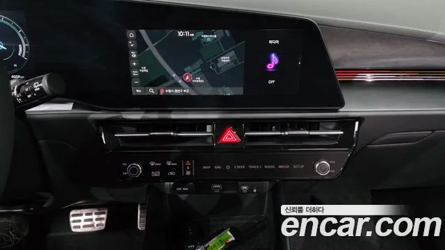 Kia Niro The All New Niro Signature — Фото автомобиля 14