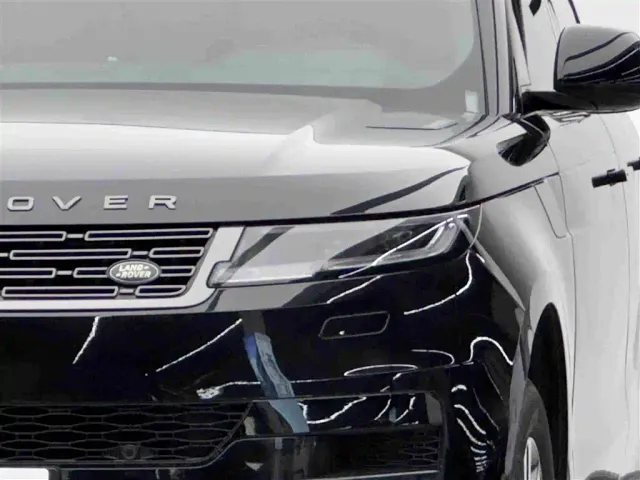 Land Rover Range Rover Sport — Фото автомобиля 3