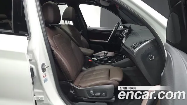 BMW X3 xDrive 20i M Sport Pro — Фото автомобиля 11