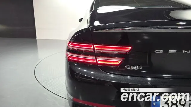 Genesis G80 RG3 — Фото автомобиля 8