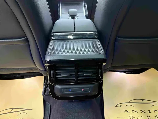 Land Rover Range Rover Evoque — Фото автомобиля 19