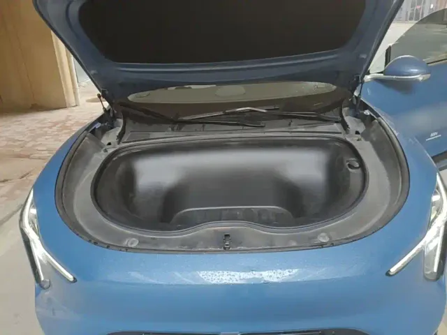 IM Motors LS6 — Фото автомобиля 24
