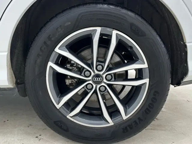 Audi Q3 — Фото автомобиля 18