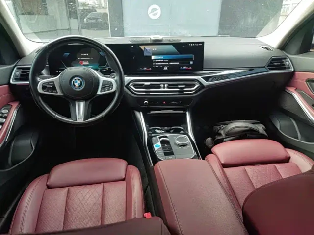 BMW i3 — Фото автомобиля 9