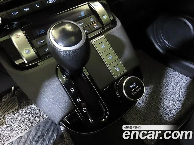 Hyundai Casper — Фото автомобиля 12