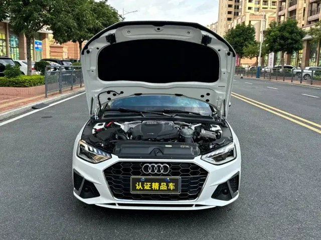 Audi A4L — Фото автомобиля 6