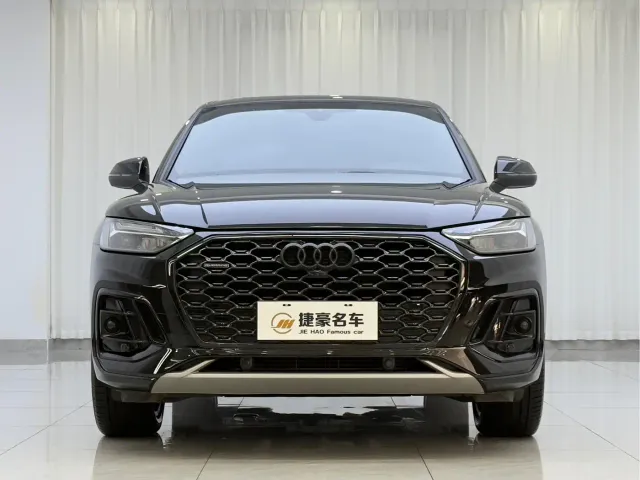 Audi Q5L Sportback — Фото автомобиля 2