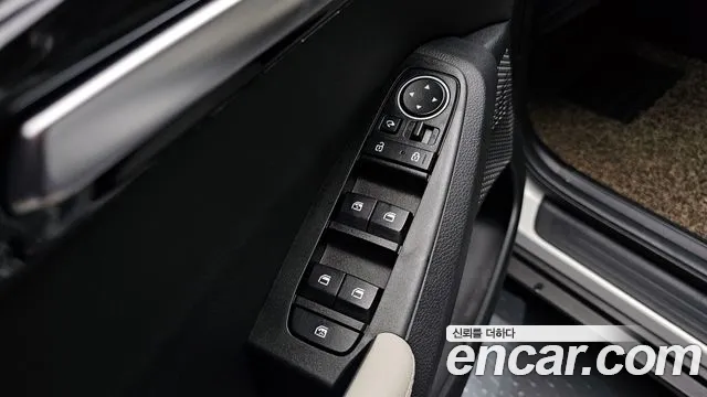 Kia Seltos Seltos Бензин 1.6 Turbo 4WD — Фото автомобиля 14