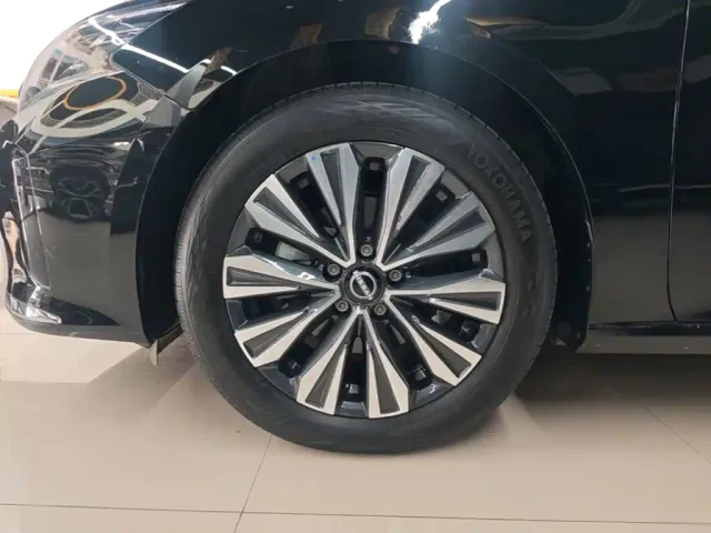 Nissan Teana — Фото автомобиля 22