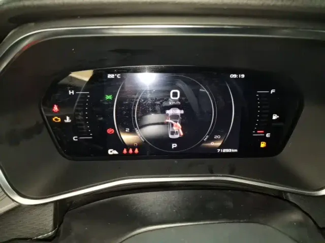 Geely Xingrui — Фото автомобиля 11