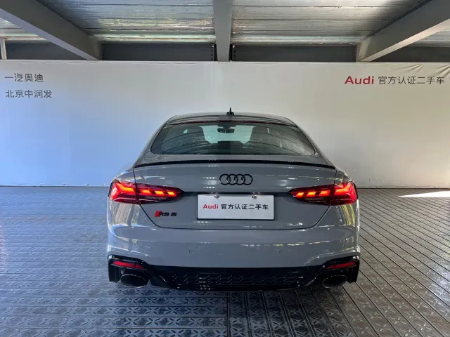Audi RS 5 — Фото автомобиля 4