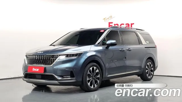 Фотография автомобиля — Kia Carnival 4th Gen