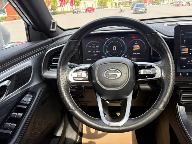 GAC Trumpchi GS8 — Фото автомобиля 8