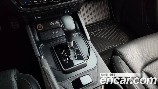 KG_Mobility_Ssangyong Rexton Новый Rexton Sport Khan Дизель 2.2 2WD — Фото автомобиля 9