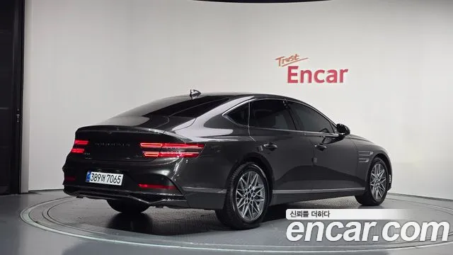 Genesis G80 RG3 — Фото автомобиля 2