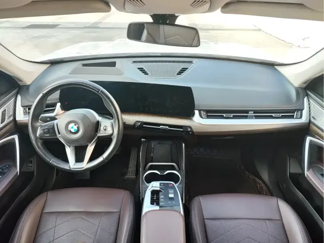 BMW X1 — Фото автомобиля 9