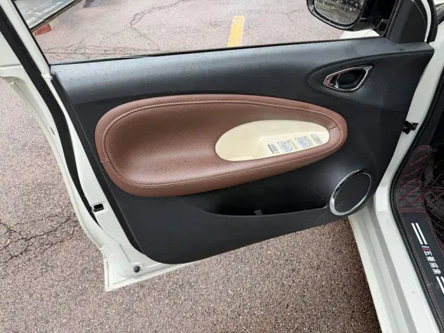 Wuling Bingo — Фото автомобиля 6