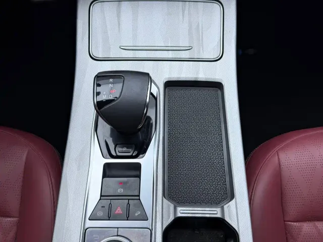Jetour X70 Plus — Фото автомобиля 17