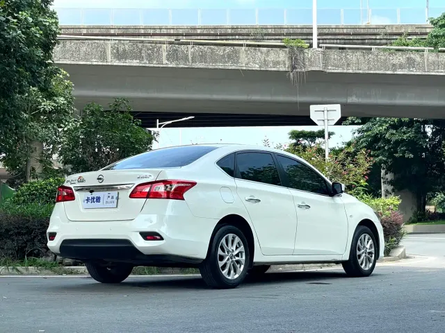 Nissan Sylphy — Фото автомобиля 4