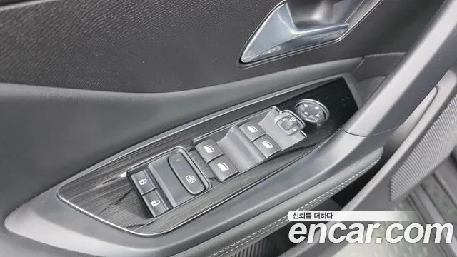 Peugeot 408 1.2 Pure Tech Allure — Фото автомобиля 12