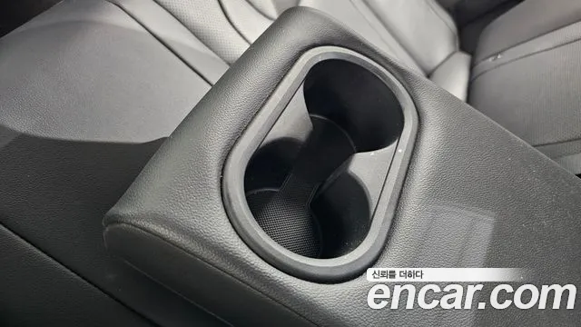 Hyundai Avante CN7 — Фото автомобиля 27