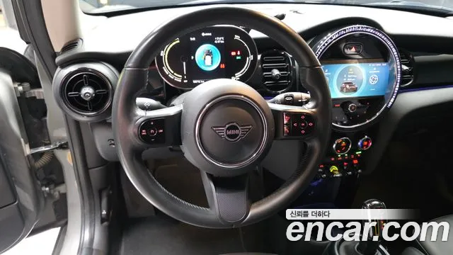 Mini Cooper — Фото автомобиля 13