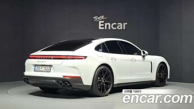 Porsche Panamera 976 — Фото автомобиля 2
