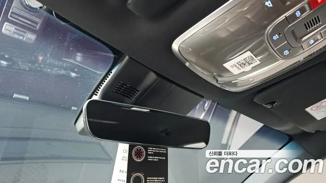 Genesis GV70 — Фото автомобиля 26