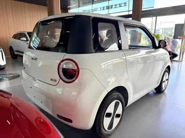 Changan Lumin — Фото автомобиля 5