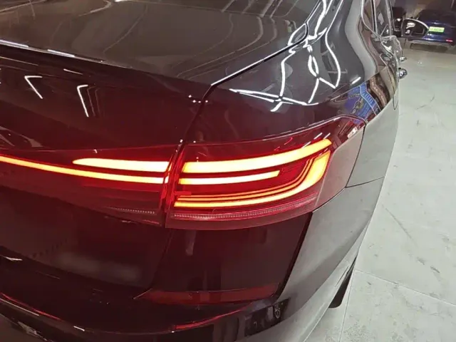 Volkswagen Passat 2023 Facelift 330TSI Starlight Elite Edition — Фото автомобиля 7