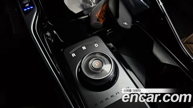 Kia Sorento Новый Sorento 4 поколение Бензин 2.5T 4WD — Фото автомобиля 9
