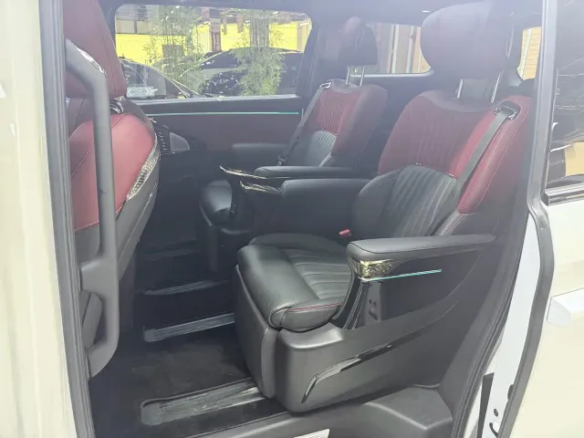 GAC Trumpchi E9 — Фото автомобиля 15