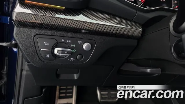 Audi SQ5 FY — Фото автомобиля 29