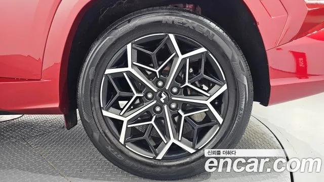 Hyundai Tucson Tucson (NX4) Бензин 1.6 турбо 2WD — Фото автомобиля 19