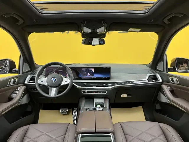 BMW X5 — Фото автомобиля 12