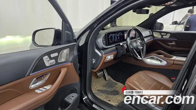 Mercedes-Benz GLS-Class — Фото автомобиля 10