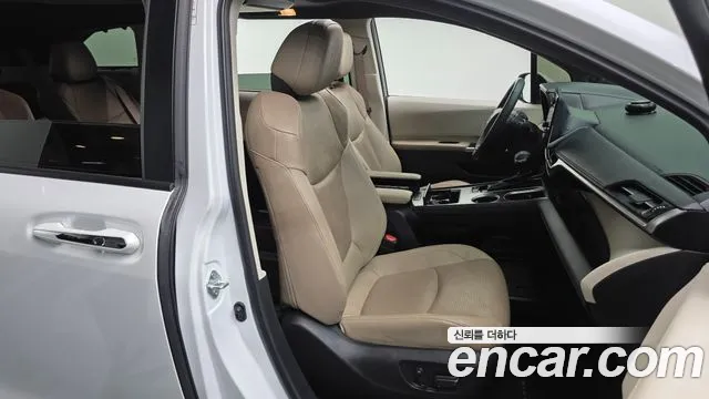 Toyota Sienna — Фото автомобиля 26