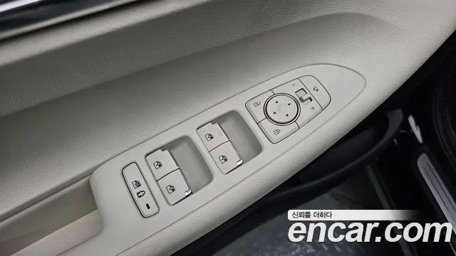Hyundai Grandeur Grandeur (New) Hybrid — Фото автомобиля 30