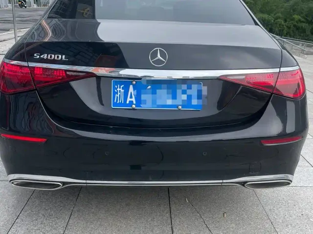 Mercedes-Benz S-Class — Фото автомобиля 2