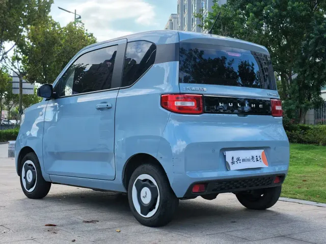 Wuling Hongguang Mini EV — Фото автомобиля 4