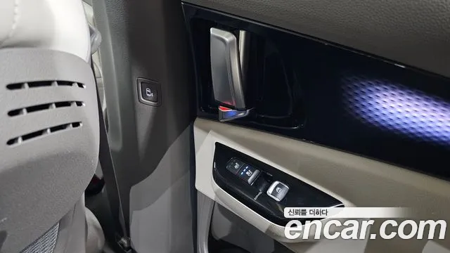 Kia Carnival 4th Gen — Фото автомобиля 23
