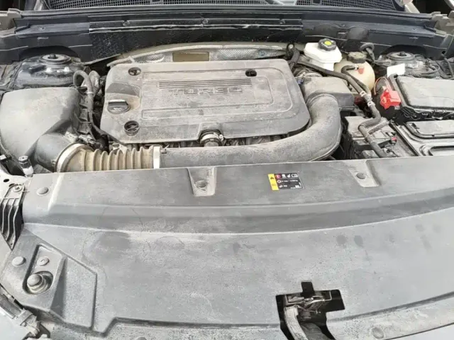 Buick Envision Plus — Фото автомобиля 19