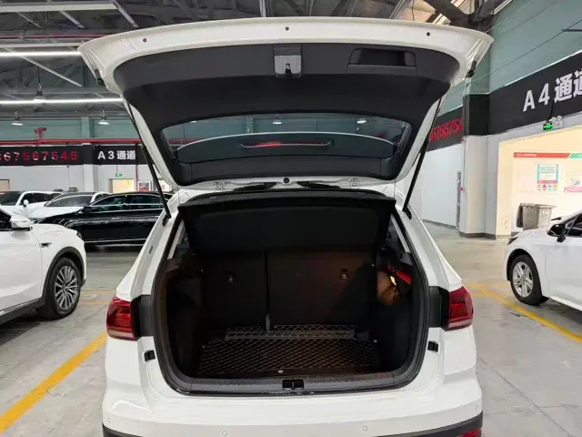 Volkswagen Tharu — Фото автомобиля 11