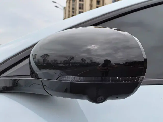 Leapmotor C01 — Фото автомобиля 5
