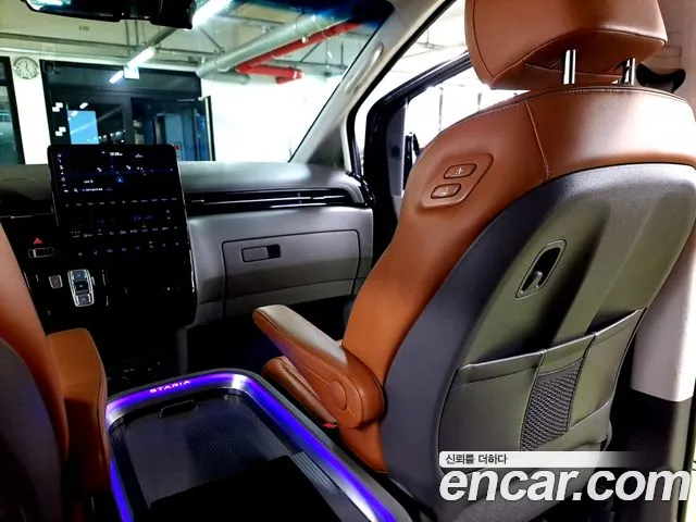 Hyundai Staria Staria — Фото автомобиля 15